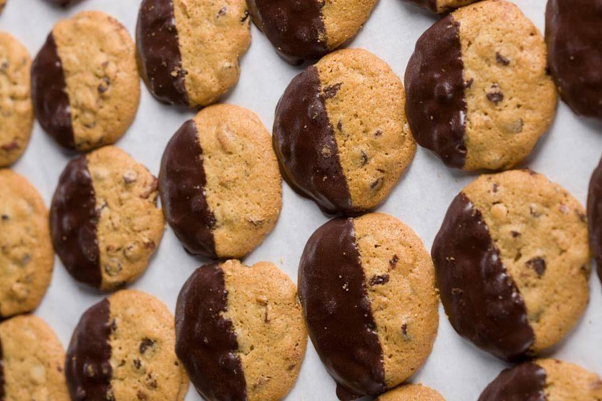 Ultimate tailgate with southern chefs half moon cookies from full moon