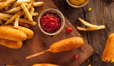 How to make conecuh corndogs