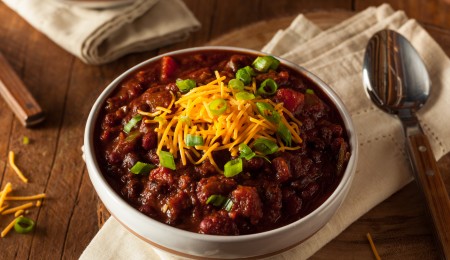 how to make beef brisket chili